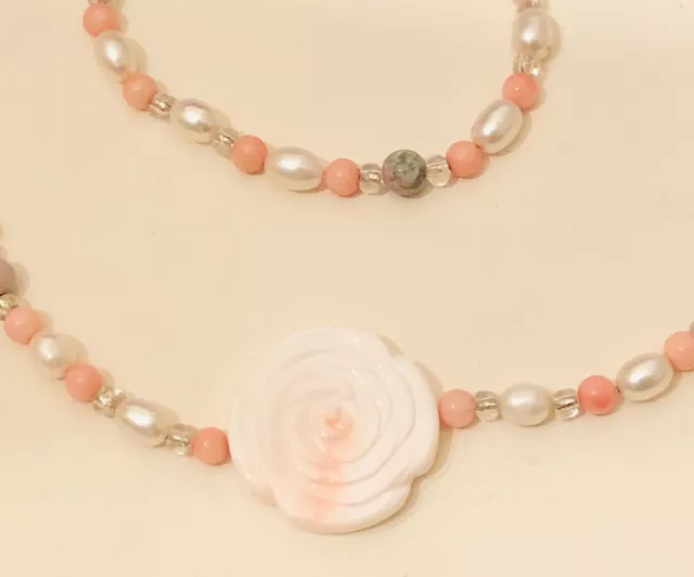 Neuf ensemble bracelet collier corail rose perle sculptée coquille perle rose perles brin 2