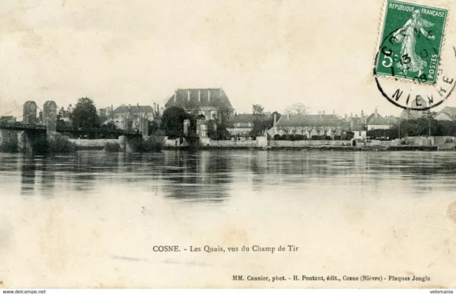 13441 cpa 58 Cosne - les quais - vus du Champ de Tir