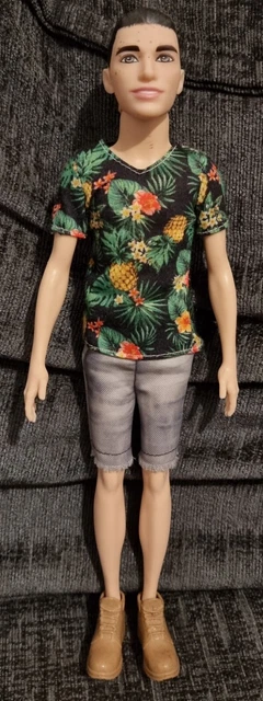 BARBIE KEN FASHIONISTAS Doll man bun £7.00 - PicClick UK