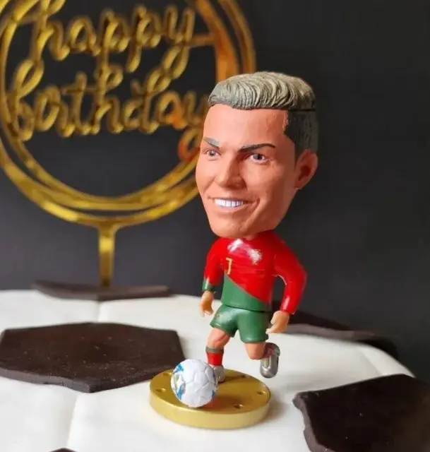 Soccer / Football Birthday Cakes in Singapore – Honeypeachsg Bakery