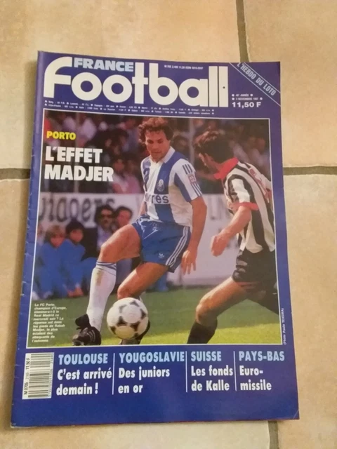 France Football Magazine 28 Juillet 1981 – Paris SG, Couriol, Bathenay, Nîmes-Toulouse