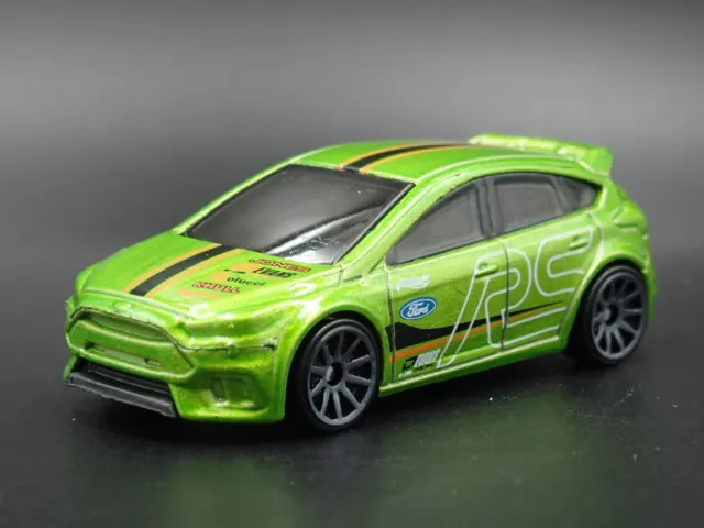 2011 - 2018 FORD Focus Rs Selten 1:64 Maßstab Sammlerstück Diorama Modellauto