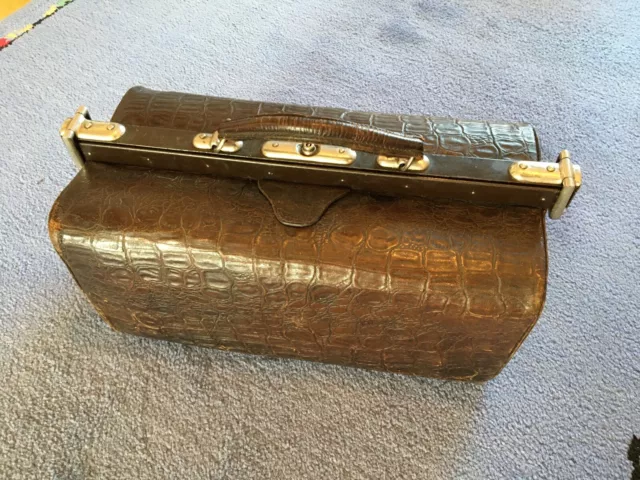 original brauner Arztkoffer Hebammenkoffer Doktortasche gebraucht rar Antiquität