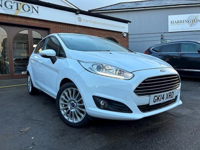 2014 Ford Fiesta 1.0 EcoBoost Titanium 5dr HATCHBACK PETROL Manual