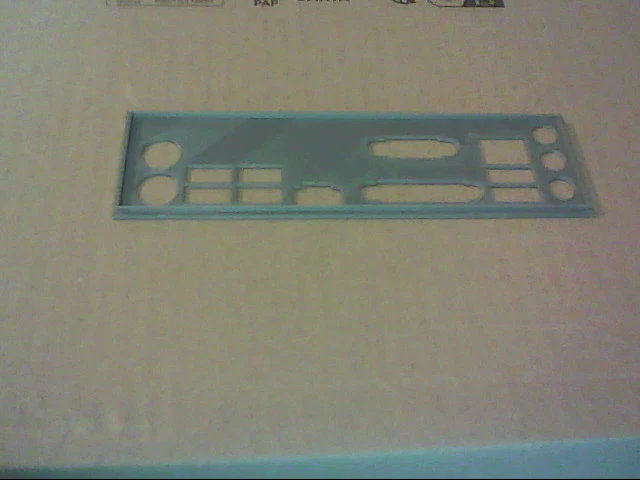 i/o shield plaque arriere en PLA pour MSI H81M-E34