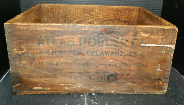 Vintage Dovetailed Atlas Powder Co. I.C.C. - I4 Wooden Crate 40% Strength Good 3