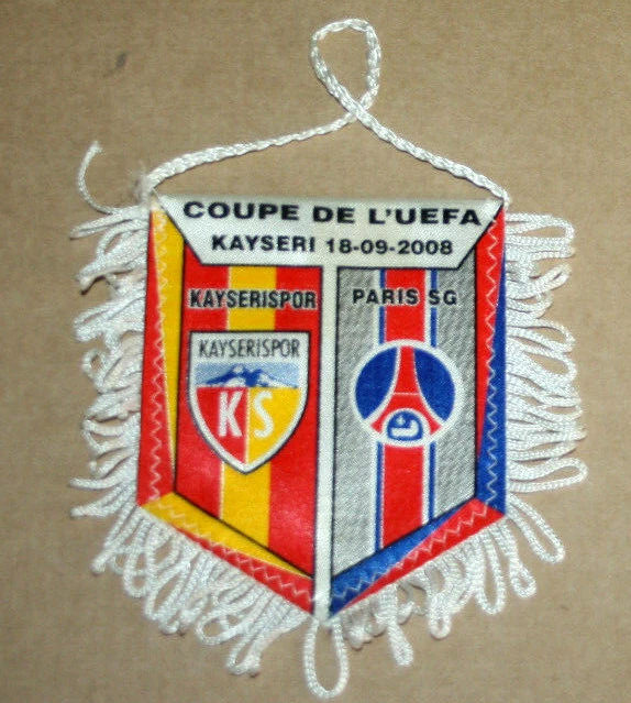 Fanion PSG / Juventus Turin - Coupe UEFA 1989 - Pennant Vintage Football