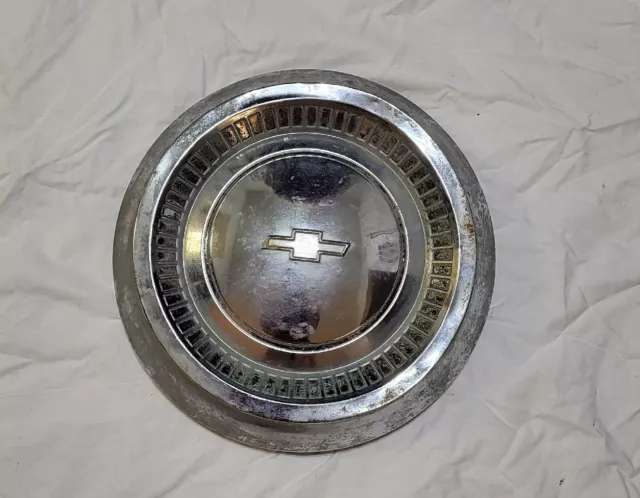 1964 Chevrolet Dog Dish Hubcap 10 1/2" Chevy  64 Impala Biscayne 409 Vintage