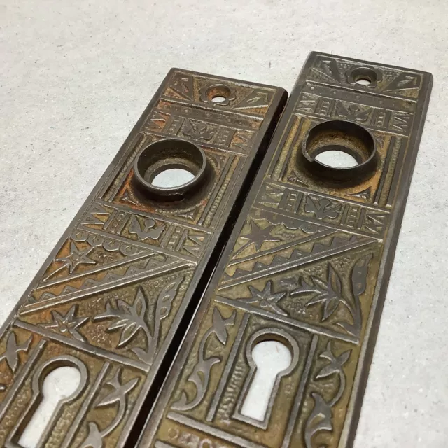 (2) Antique Ornate Victorian Vintage Door Knob Brass Plate P130