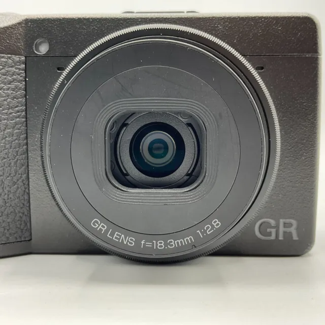 Ricoh GR III 24MP Digital Compact Camera Black Tested Working 3