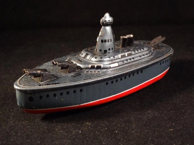 Ancien Jouet Bateau De Guerre – Tôle Lithographiée – Canon – Style Penny Toy – KK