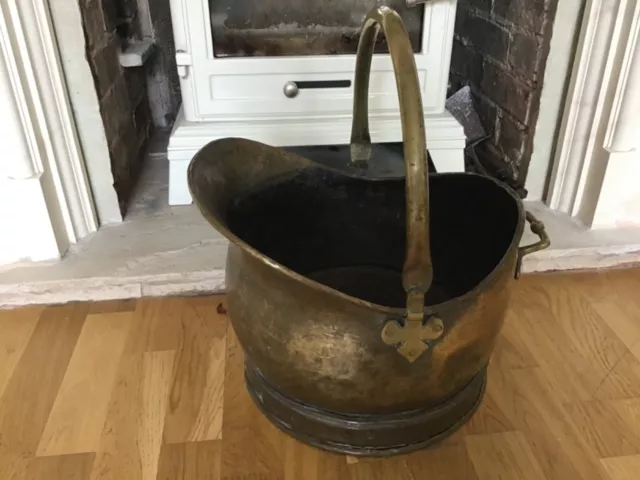 A Large Quality Antique Georgian Copper Coal Helmet, Circa 1820.