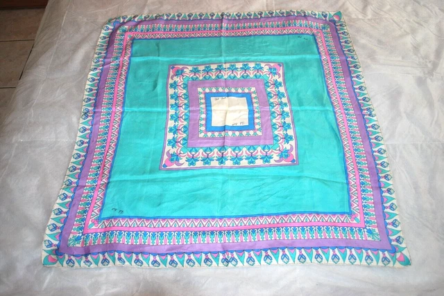 Foulard En Soie Vintage René Gallet - Dimensions 76 X 78 Cm - Motif Rouge - Soie Fine - Occasion