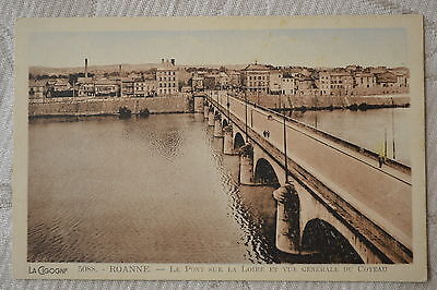 CPA " ROANNE - Le Pont sur la Loire et Vue générale du coteau