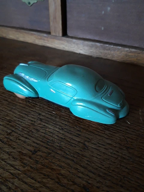 Jouet ancien voiture celluloïd Peugeot 302 coupé automobile années 30