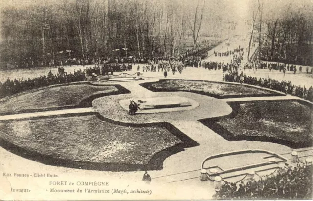 cpa COMPIEGNE FORET monument de l'armistice foule