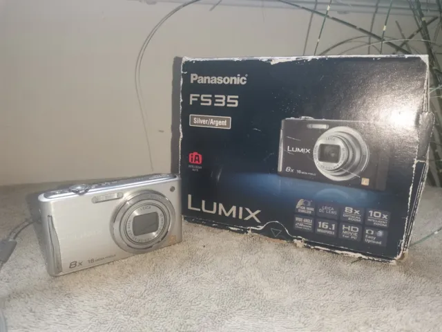 Panasonic Lumix FS35 Digital Camera - Silver 16.1MP 8x optical, tested
