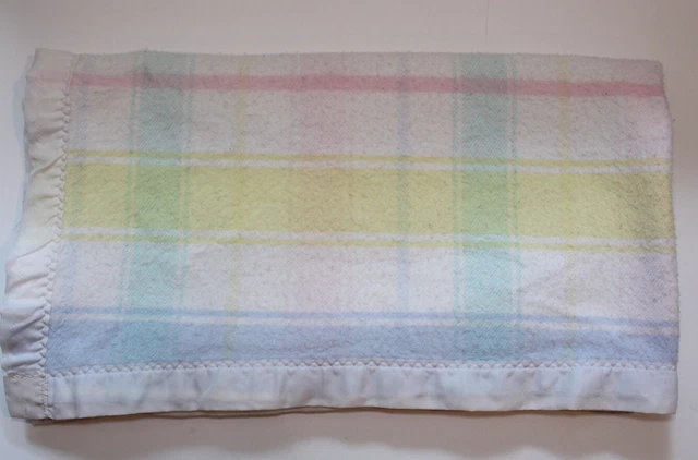 VINTAGE CARTERS ACRYLIC Pastel Plaid Baby Blanket Nylon Satin Trim