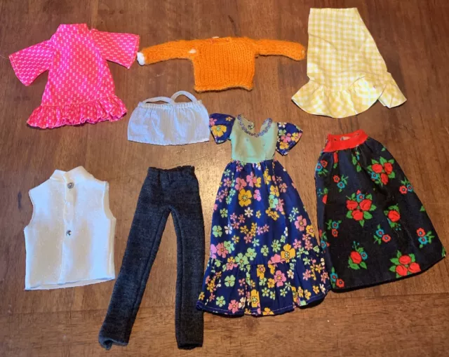 RARISSIMO LOTTO DI VESTITI BARBIE ANNI 50/60/70 vintage very rare barbie clothes