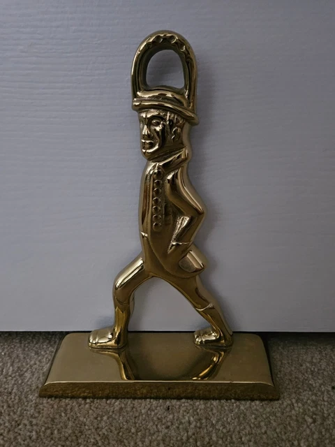 VTG Virginia Metalcrafters Walking Colonial Hessian Man Brass Doorstop Bookend