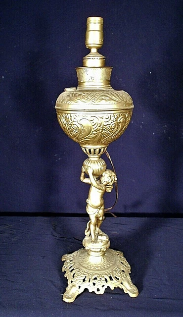 Antique Victorian B&H Banquet Gwtw Lamp With Figural Winged Cherub