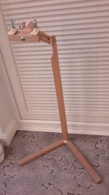 Soporte artesanal Elbesee Posilock - para sostener marco de tapiz o aro de bordado.