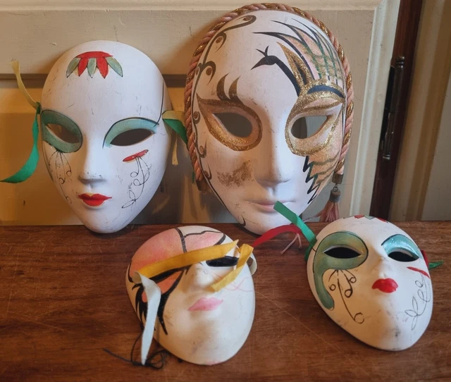 Colección de máscaras venecianas
