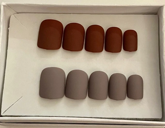 Lot De 100 Faux Ongles Tips Animaliers Blanc & Noir Royal - Longueur Très Longue