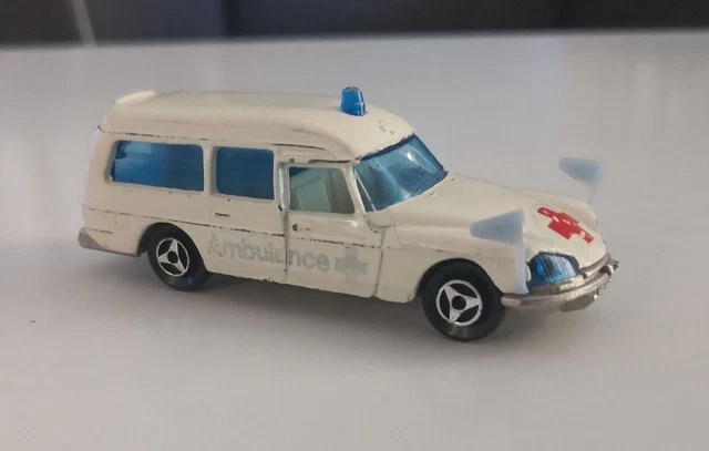 voiture majorette ancienne