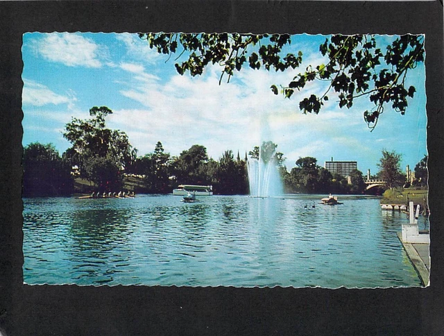 A7039 Australia SA Adelaide Torrens Lake Elder Park postcard