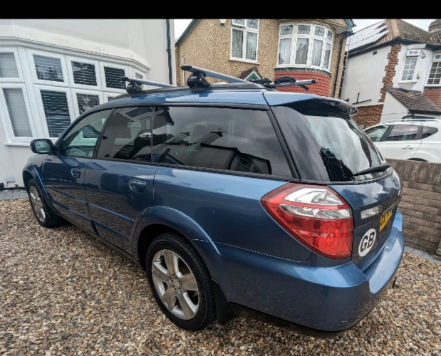 2007 Subaru Outback 2.5 SE Outback 5dr Automatic Estate / FULL SERVICE HISTORY