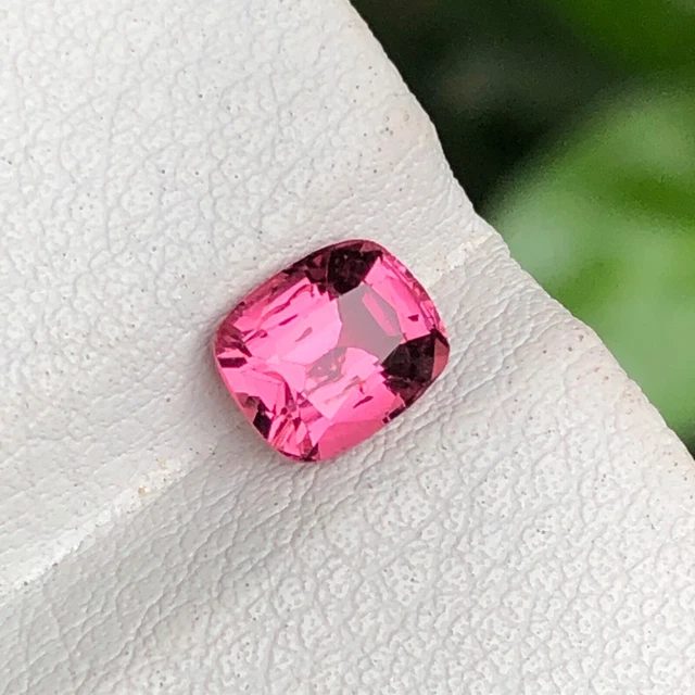 1 Ct top quality rare hot pink natural Tourmaline loose gemstone from Afghanistn