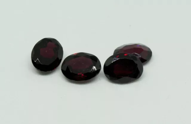 Garnet oval faceted 9mm x 7mm natural loose stones dark red colour