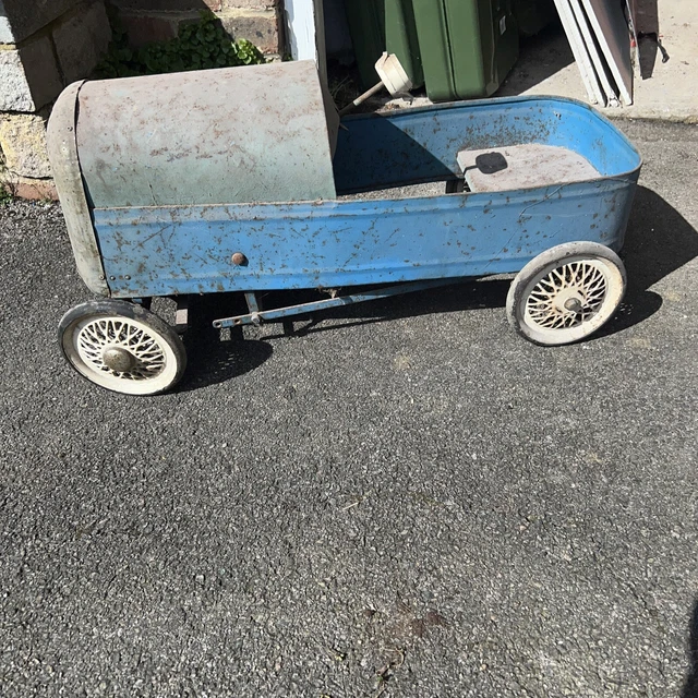 VINTAGE PEDAL CAR Parts Triang Replacement Metal Headlights Pair T30 £