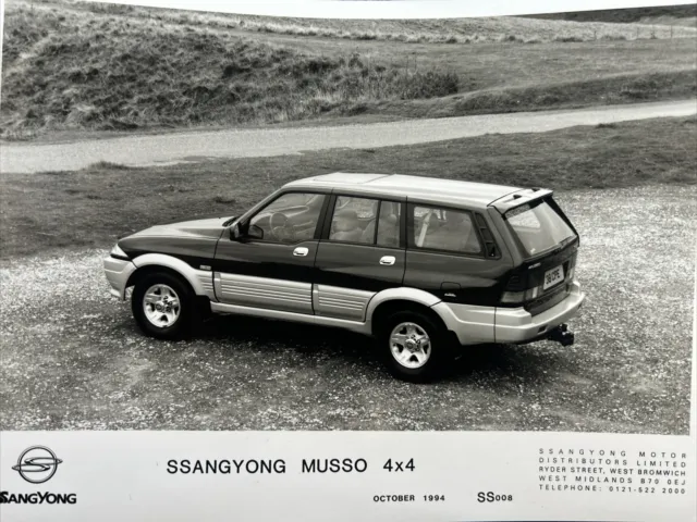The Ssangyong Musso 4x4 Car Promo Press Release Sales Photo Frameable 1994