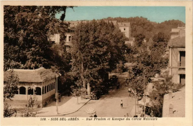 CPA AK SIDI-BEL-ABBES Rue Prudon Kiosque du Cercle Militaire ALGERIA (794737)
