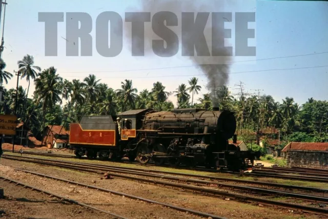 35mm Slide INDIA Indian Railways Steam Loco 22643 Calcutta c1976 Original