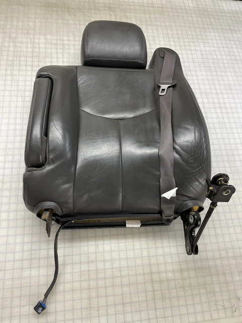 03-06 Chevy Silverado Tahoe Sierra Suburban Back seat FRONT Left LEATHER V3