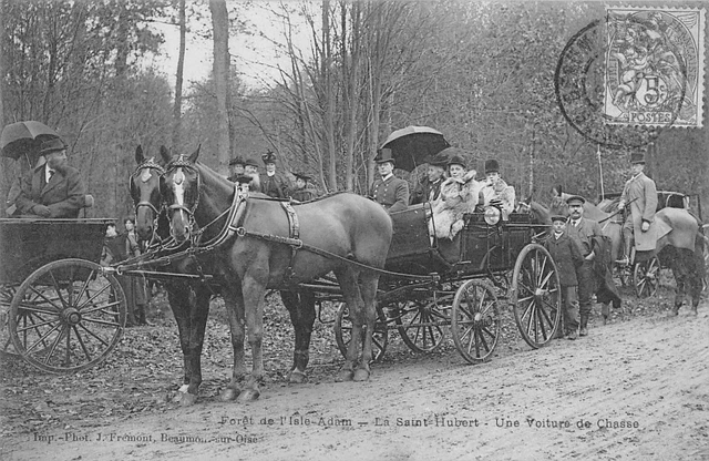 Cpa 95 Foret De L'isle Adam La Saint Hubert Une Voiture De Chasse