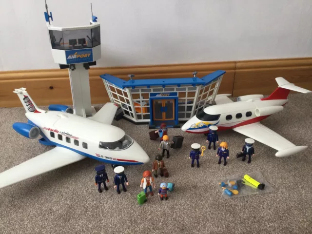 Playmobil cheap airplane 5395