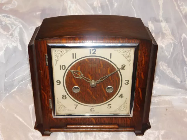 8-Day Art Deco Mantle Clock in Oak Wooden Case By SMITHS ENFIELD, Working Order.