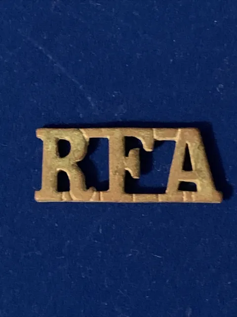 British Army Royal Field Artillery RFA Brass Shoulder Title WW1 Era