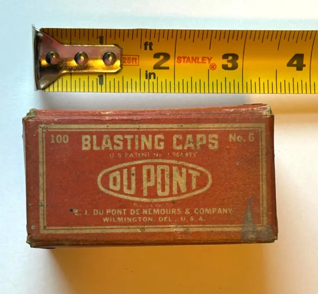 Antique Dupont No 6 Blasting Caps 100 Count Box (empty) Brass Lined Corners