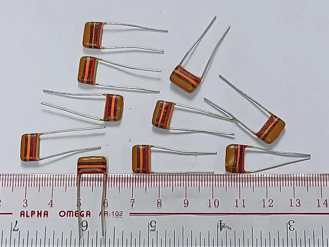 Lotto Di 10 Condensatori MULLARD Tropical Fish 0.047uF 47nF 250V 10% In Poliestere (NUOVI)