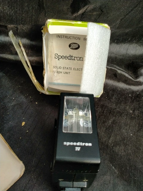 Vintage Boots Speedtron IV Appareil Photo Flash en Boite Pièces Réparation État