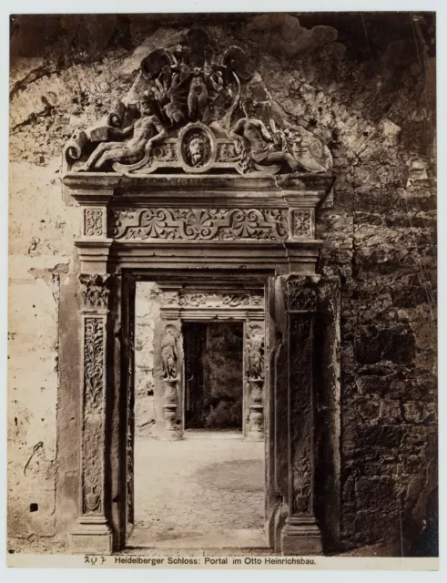 C. LANGE (19.Jhd), Portal im Schloss Heidelberg, um 1890, Albuminpapierabzug 2