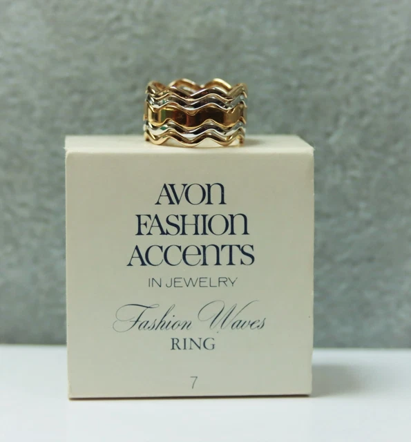 Vintage 1978 Avon Fashion Waves Ring 5 Stackable Interchangeable Bands Size 7