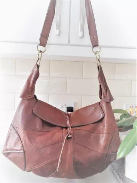 Romantic Artist Large Western Style Brown Genuine Leather  Shoulder Bag