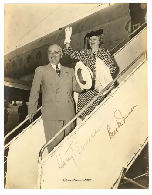 HARRY TRUMAN, BESS TRUMAN signed 1946 CHRISTMAS photo U.S. PRESIDENT