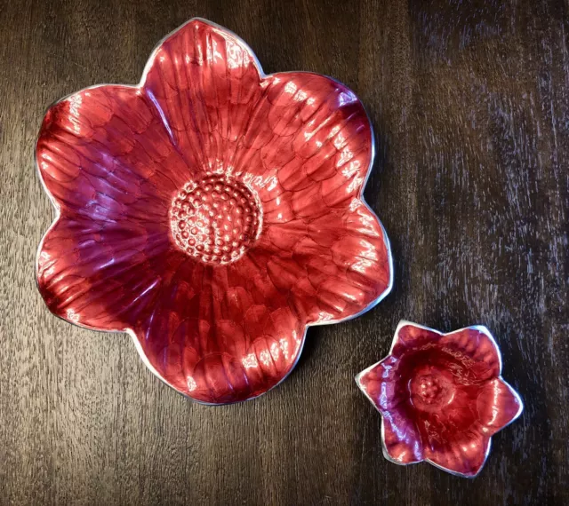 Julia Knight 8” and 4” Enamel Serving Bowl Pomegranate Red Lily Flower Bowl Dish